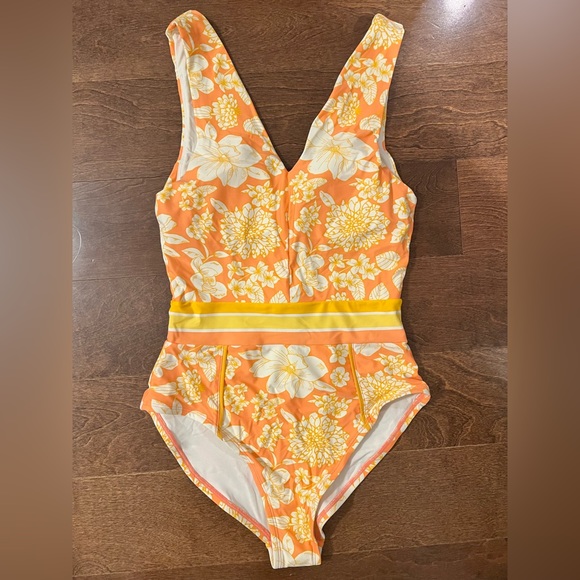 NWT Matilda Jane So Peachy swimsuit - Picture 1 of 3